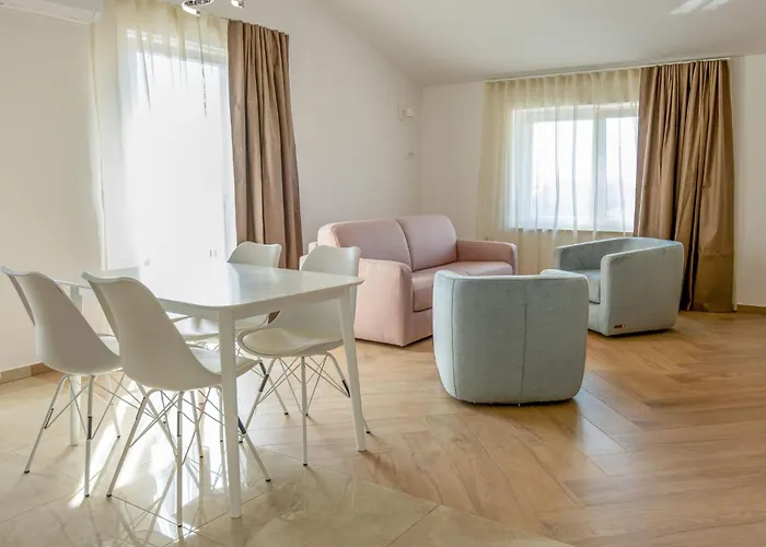 Adelsberg Inn-1 By Interhome *