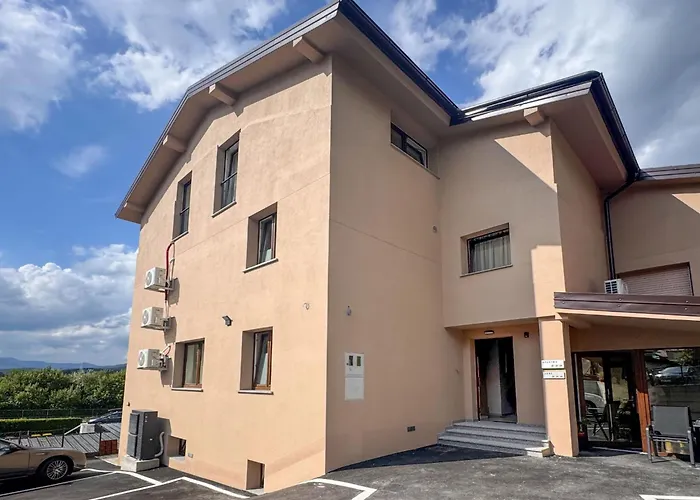 Adelsberg Inn-1 By Interhome 포스토이나